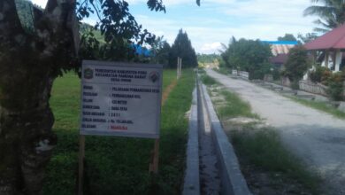 Photo of Antisipasi Banjir Dimasyarakat, Pemdes Owini Bangun Riol