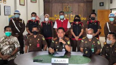 Photo of Keluarga Sebut Mantan SMAN 3 Poso Tidak Terlibat Korupsi