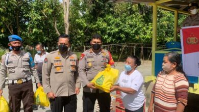 Photo of Silaturahmi Kamtibmas, Polres Poso Berbagi Sembako