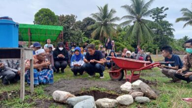 Photo of Bupati Morowali Letakkan Batu Pertama Pembangunan Masjid Al-Muamalah Lanona