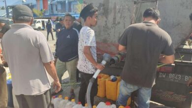 Photo of Cegah Kelangkaan Minyak Goreng, Pemda Poso dan Astra Argo Lestari Gelar Operasi Pasar