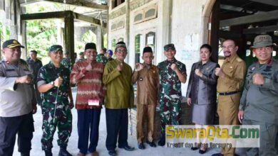 Photo of Pelaksanaan Serter di Poso, TNI Bantu Pemerintah Rehab Rumah Warga dan Beri Kesehatan Gratis