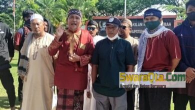 Photo of Massa Delegasi Rakyat Poso Kecewa Lembaga DPRD Menolak Tuntutan Aspirasi Turunkan BBM