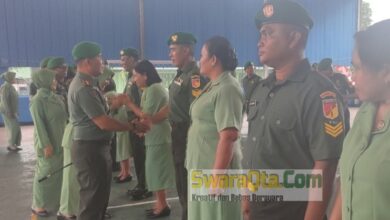 Photo of Kado di HUT TNI ke 77, 39 Anggota Kodim 1307 Poso Naik Pangkat