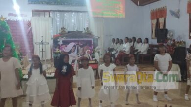 Photo of Peringati Hari Ibu 2022, Komunitas Anak Mogele Poso Perlihatkan Toleransi Beragama di Ibadah Sambut Natal