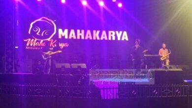 Photo of Bawakan 6 Lagu, Mahakarya Sukses Hibur Penonton di Panggung Musik HUT Kota Poso ke 128