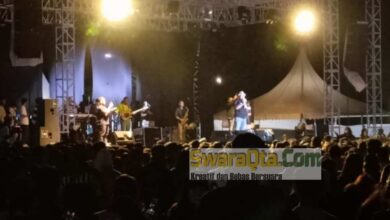 Photo of Batal Manggung Ditolak Pemda, Konser Pesta Rakyat MDS Sukses di Kota Tentena