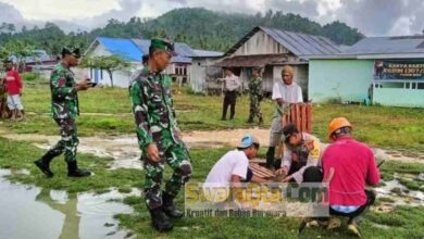 Photo of Cegah Banjir Kodim 1307 Poso, Polri dan Masyarakat Una-Una Tanam Pohon