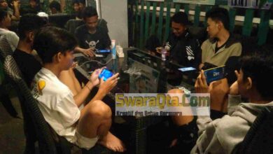 Photo of Kembangkan Bakat Pelajar di Dunia Esports, ESI Poso Gelar Turnamen Mobile Legend