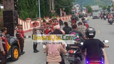 Photo of Peringatan Ke 72 Korps Samapta, Sabhara Polres Poso Bagi-Bagi Takjil