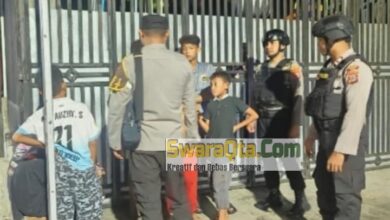 Photo of Viral Perang Sarung Antar Remaja, Samapta Polres Poso Patroli