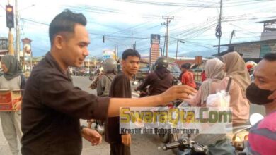 Photo of Remaja Islam Masjid Labuan Beru Turun ke Jalan Berbagi