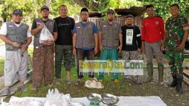 Photo of Yayasan Banua Amal Indonesia Bagikan Daging Kurban ke Kaum Dhuafa dan Mualaf