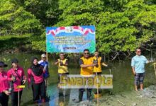 Photo of Polres Gandeng Buruh Tanam Mangrove, Peringatan May Day 2026