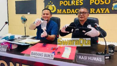 Photo of Didepan SPBU Kayamanya Dua Warga Kedapatan Bawa Sabu