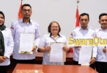 Photo of Bawaslu Poso Tandatangani Dokumen IKU Pengawas Pemilu 2026