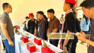 Photo of Perjalanan Terjemahan Alkitab Hadir di Pameran STT GKST Tentena